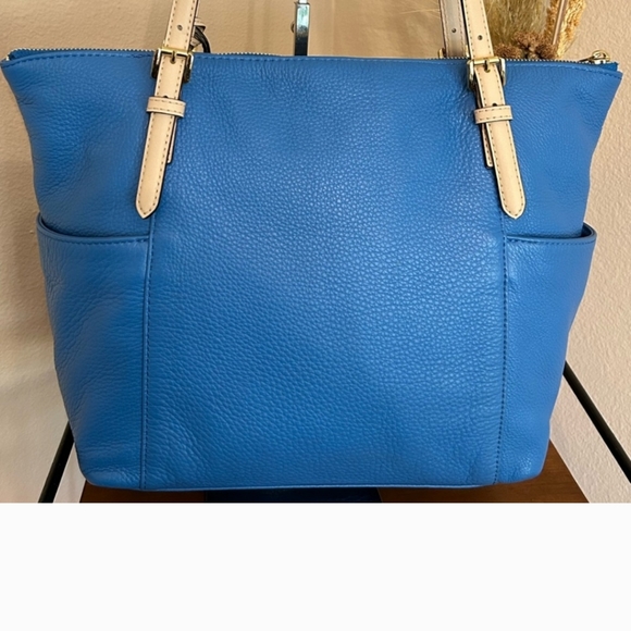 MICHAEL KORS Jet Set Top Zip Tote Bag - Picture 2 of 5